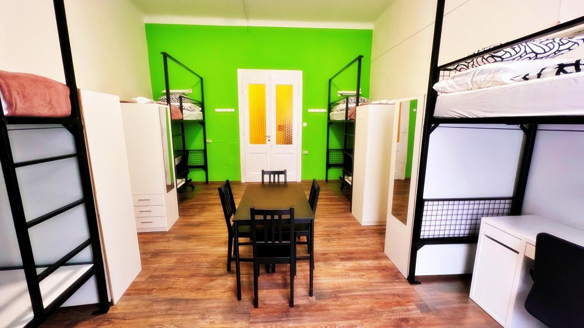 Bebudgetrooms Budapest Luaran gambar