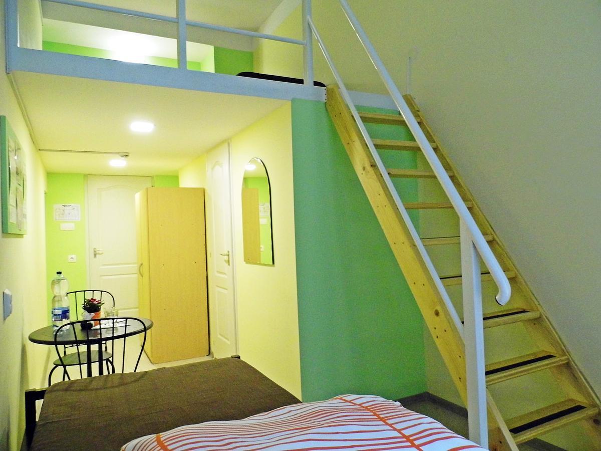 Bebudgetrooms Budapest Luaran gambar