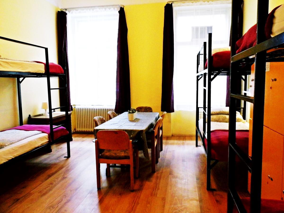 Bebudgetrooms Budapest Luaran gambar